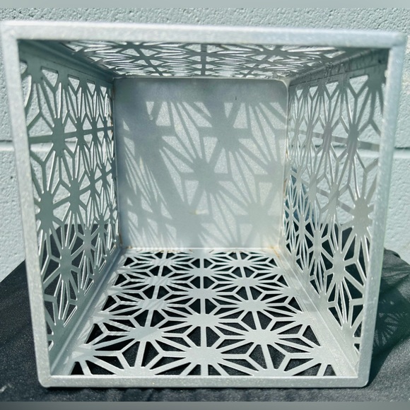 Yankee Candle Candle Holder - Picture 2 of 3